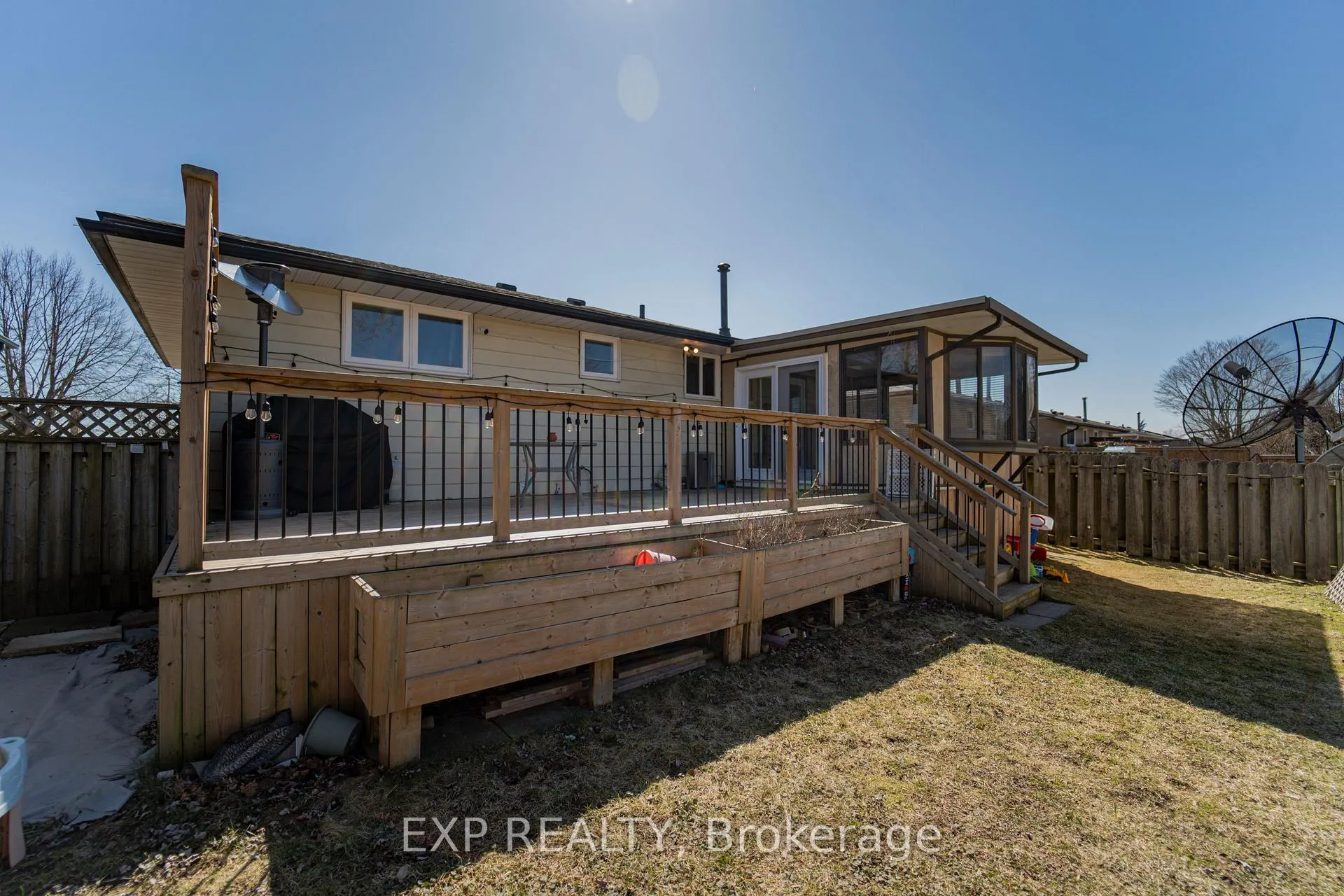 Photo 25 of 60 Wheatfield Crescent, Kitchener — HOMEH