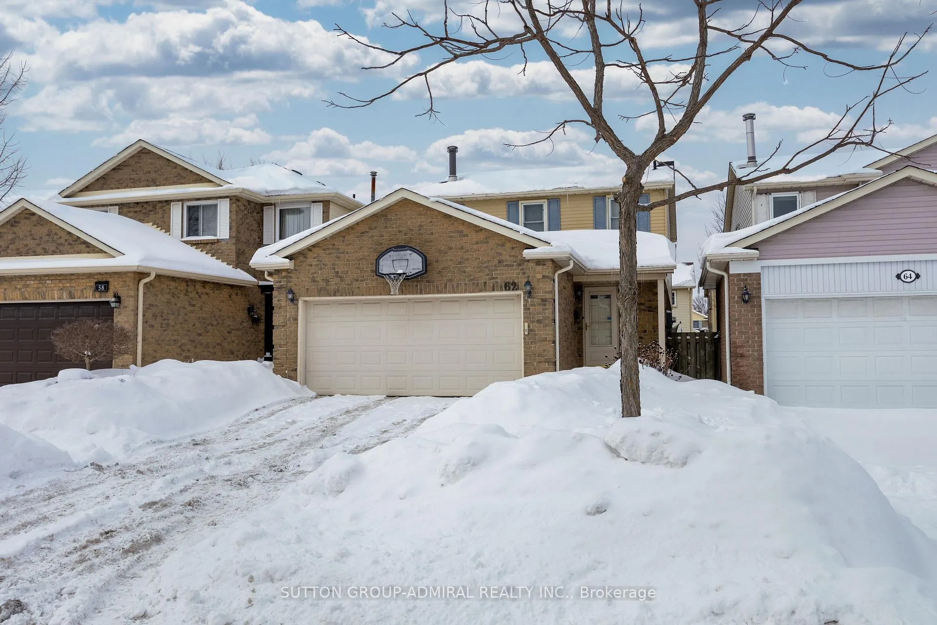 Photo 1 of 62 Lisa Crescent, Vaughan, Crestwood-Springfarm-Yorkhill — HOMEH