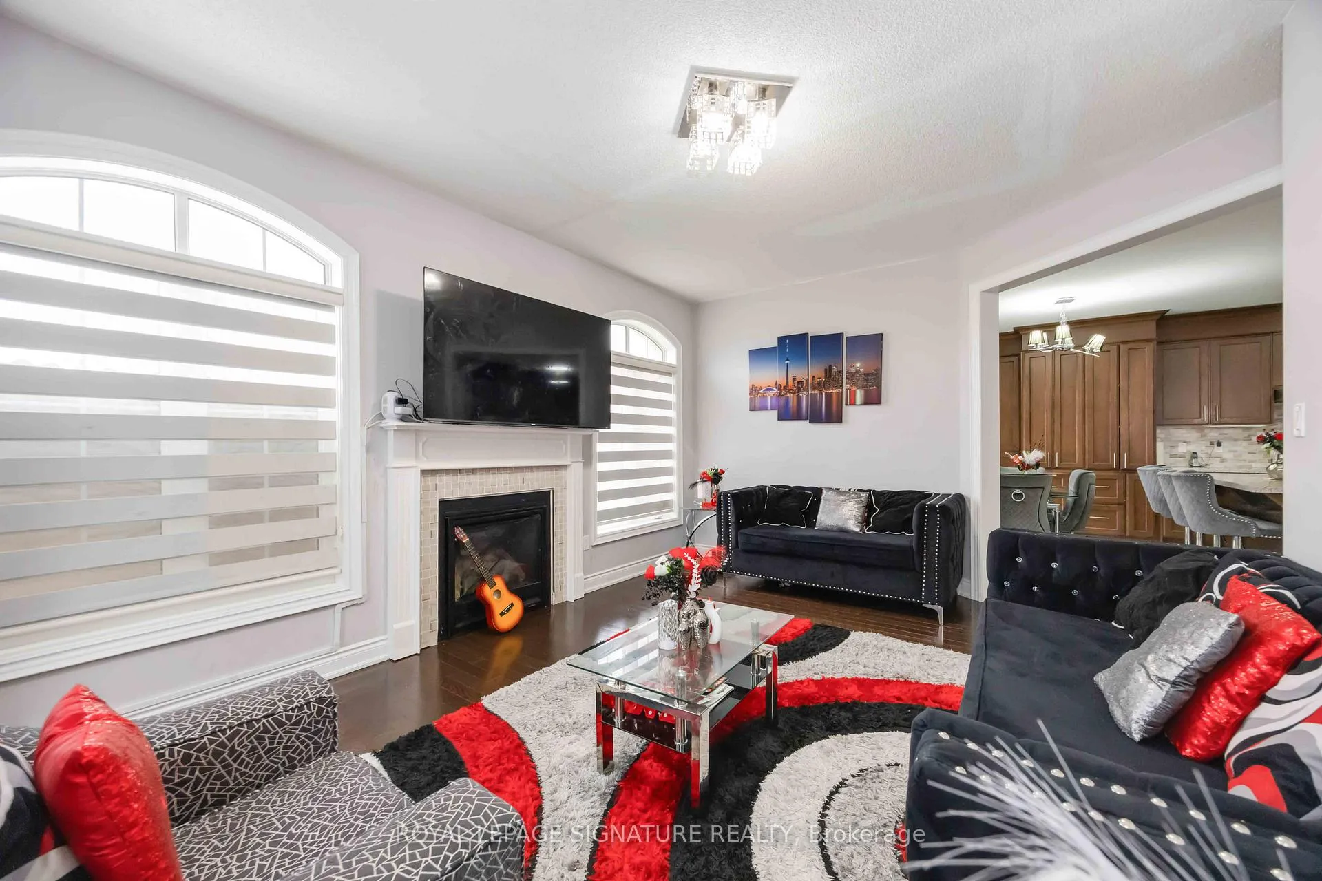 Photo 7 of 189 Algoma Drive, Vaughan, Kleinburg — HOMEH