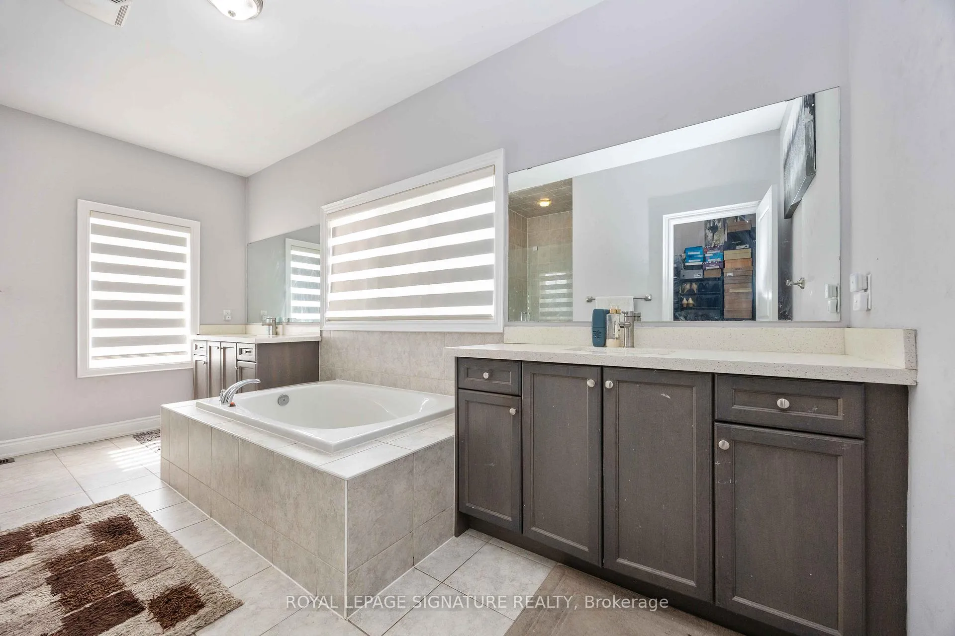 Photo 24 of 189 Algoma Drive, Vaughan, Kleinburg — HOMEH