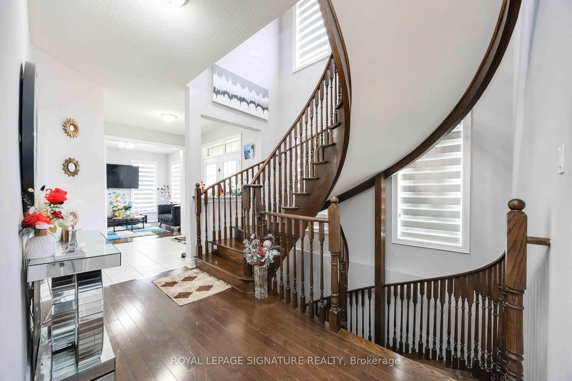 Photo 33 of 189 Algoma Drive, Vaughan, Kleinburg — HOMEH