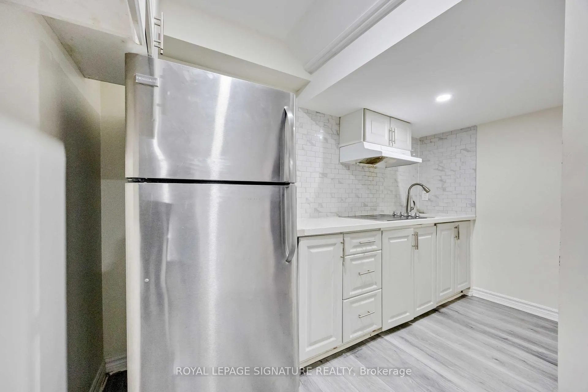 Photo 40 of 189 Algoma Drive, Vaughan, Kleinburg — HOMEH