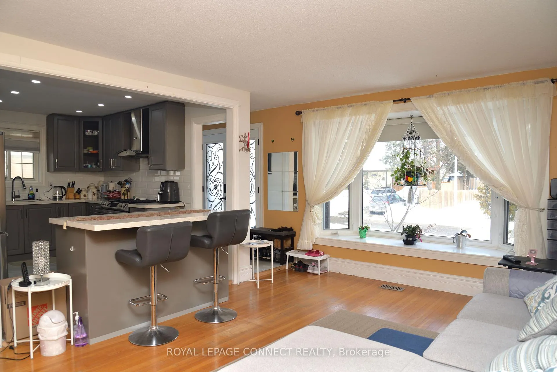 Photo 6 of 1431 Colmar Avenue, Pickering, Bay Ridges — HOMEH