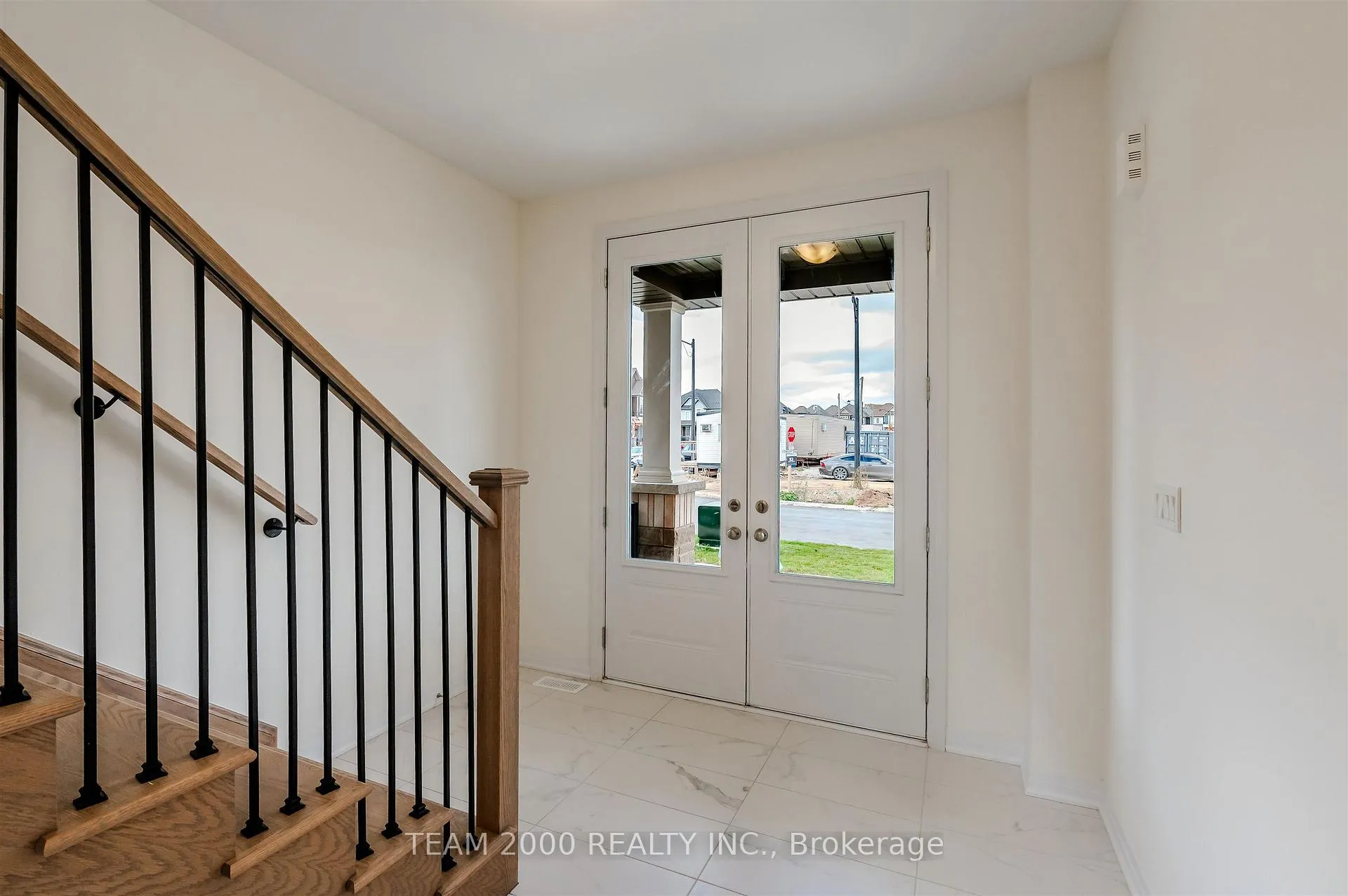 Photo 2 of 82 Conboy Drive, Erin — HOMEH