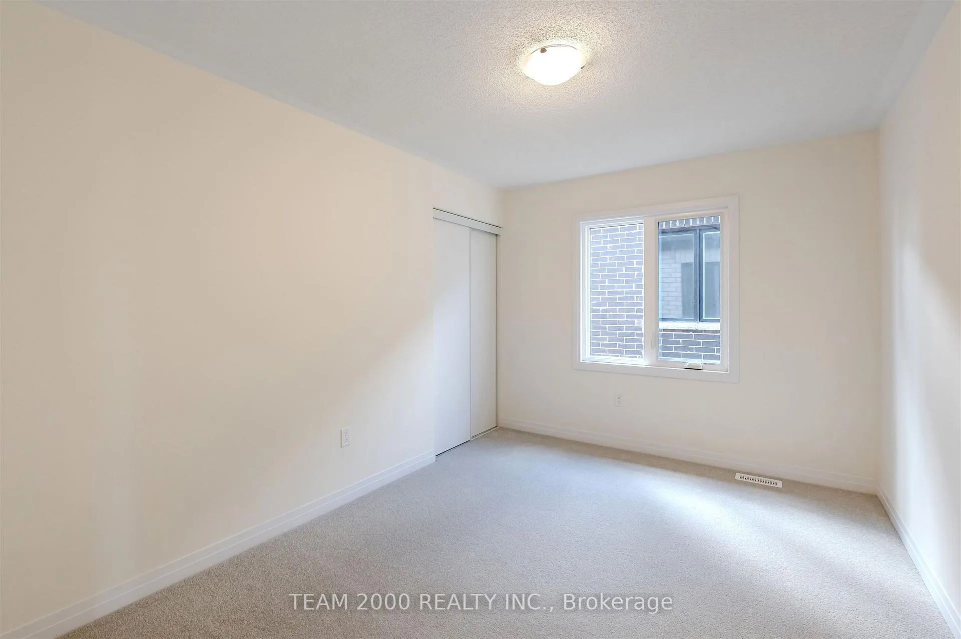 Photo 12 of 82 Conboy Drive, Erin — HOMEH