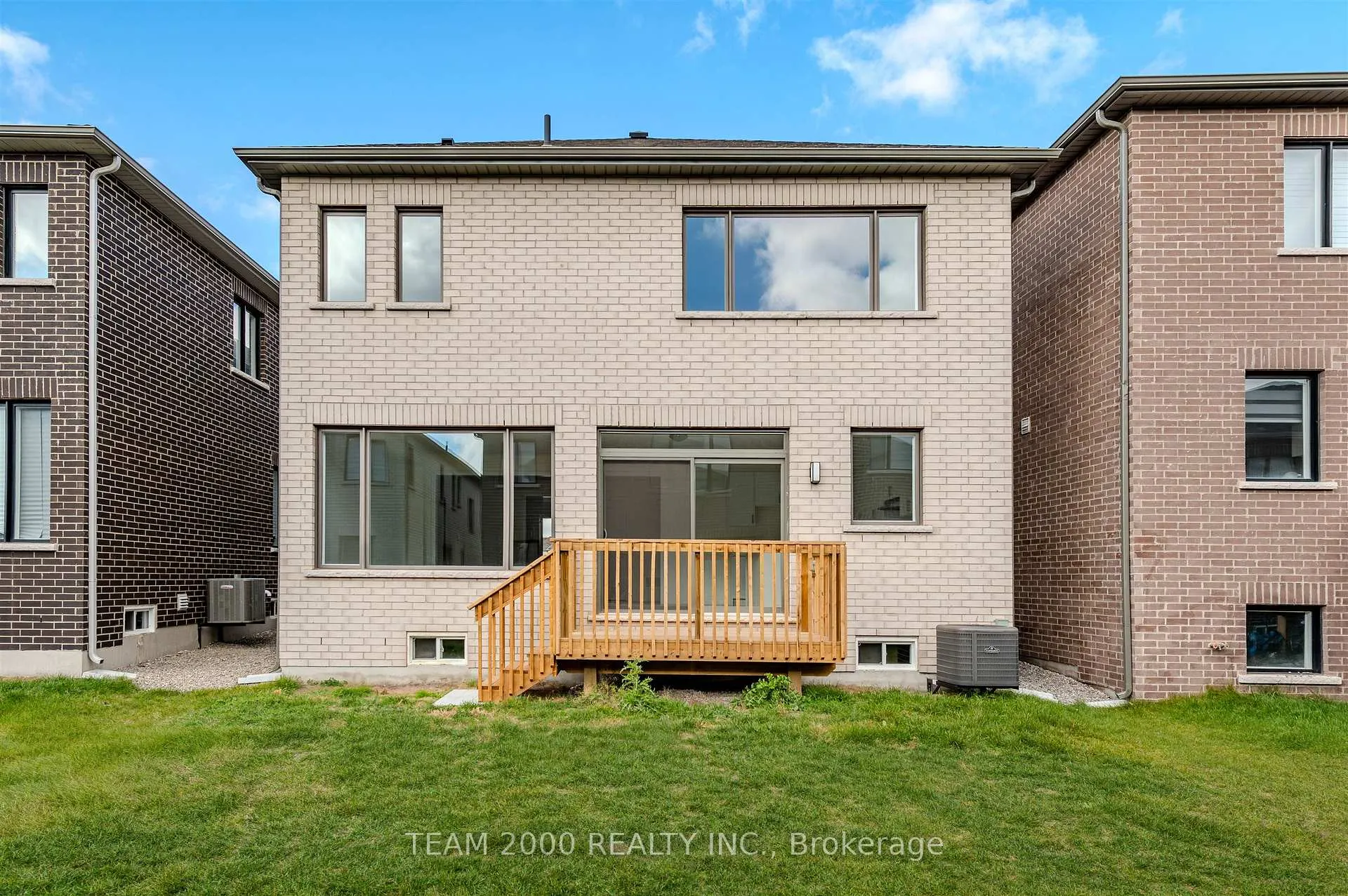 Photo 15 of 82 Conboy Drive, Erin — HOMEH