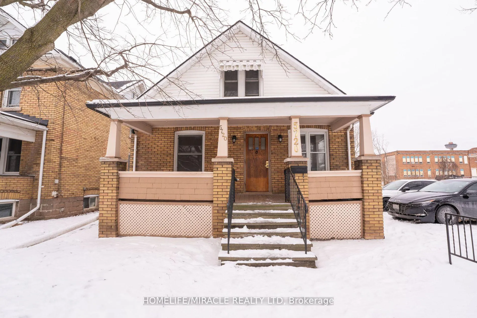 Photo 1 of 5720 Temperance Avenue, Niagara Falls, Hospital — HOMEH
