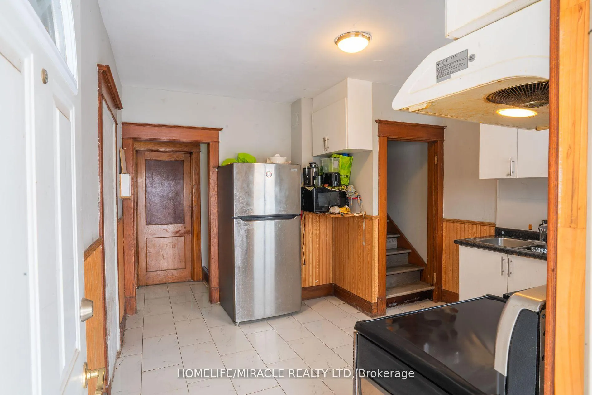 Photo 15 of 5720 Temperance Avenue, Niagara Falls, Hospital — HOMEH