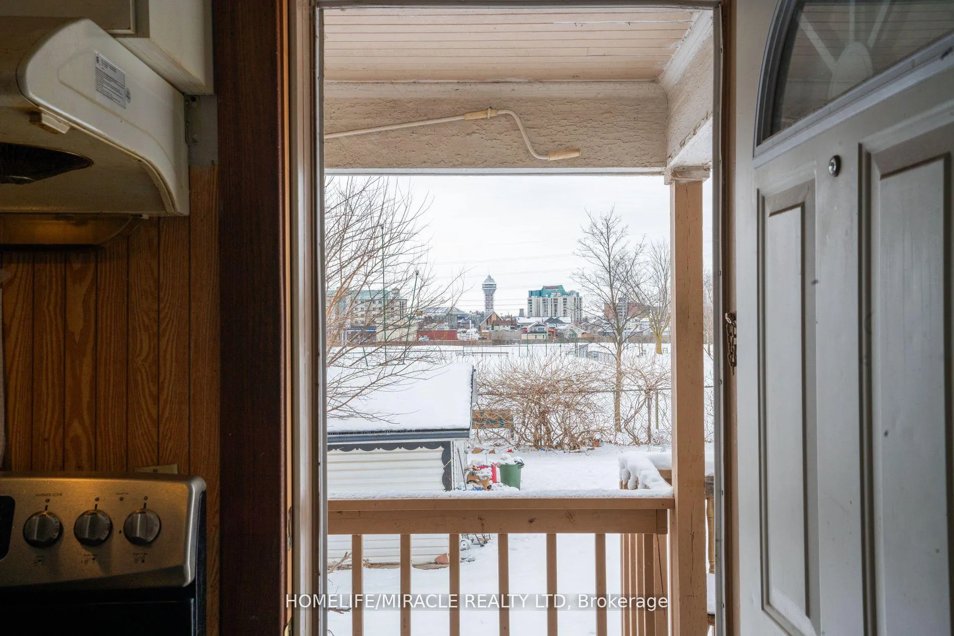 Photo 16 of 5720 Temperance Avenue, Niagara Falls, Hospital — HOMEH