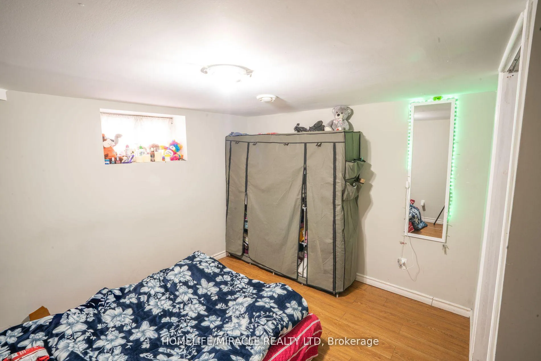 Photo 23 of 5720 Temperance Avenue, Niagara Falls, Hospital — HOMEH