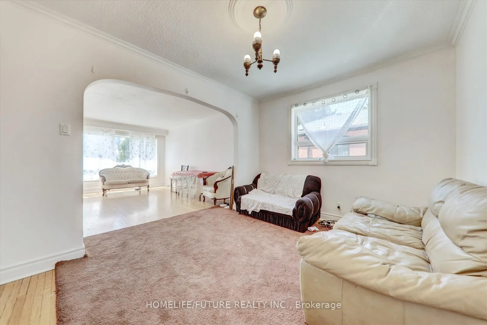 Photo 9 of 46 Wortham Drive, Scarborough, Woburn — HOMEH