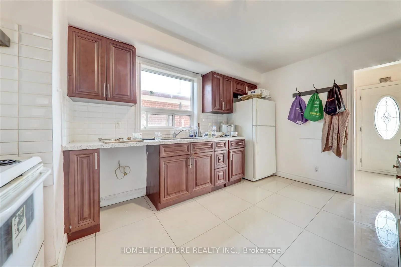 Photo 10 of 46 Wortham Drive, Scarborough, Woburn — HOMEH