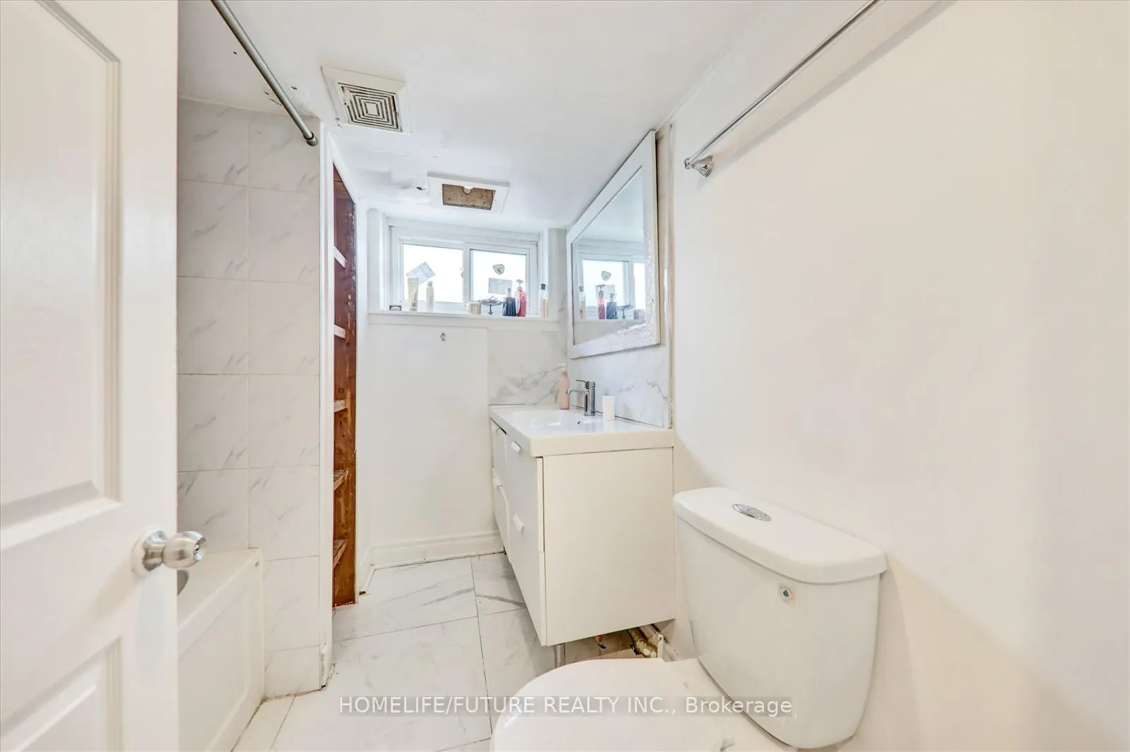 Photo 22 of 46 Wortham Drive, Scarborough, Woburn — HOMEH