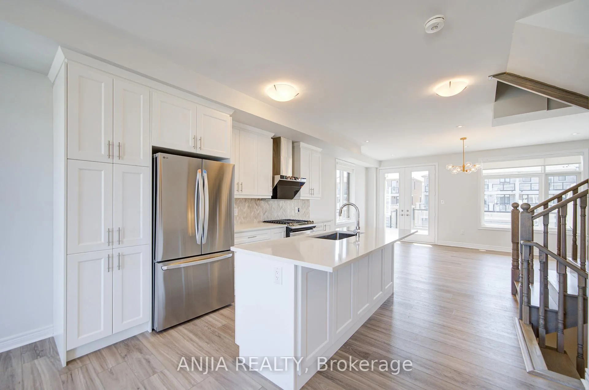 Photo 15 of 11 Mumbai Drive, Markham, Middlefield — HOMEH