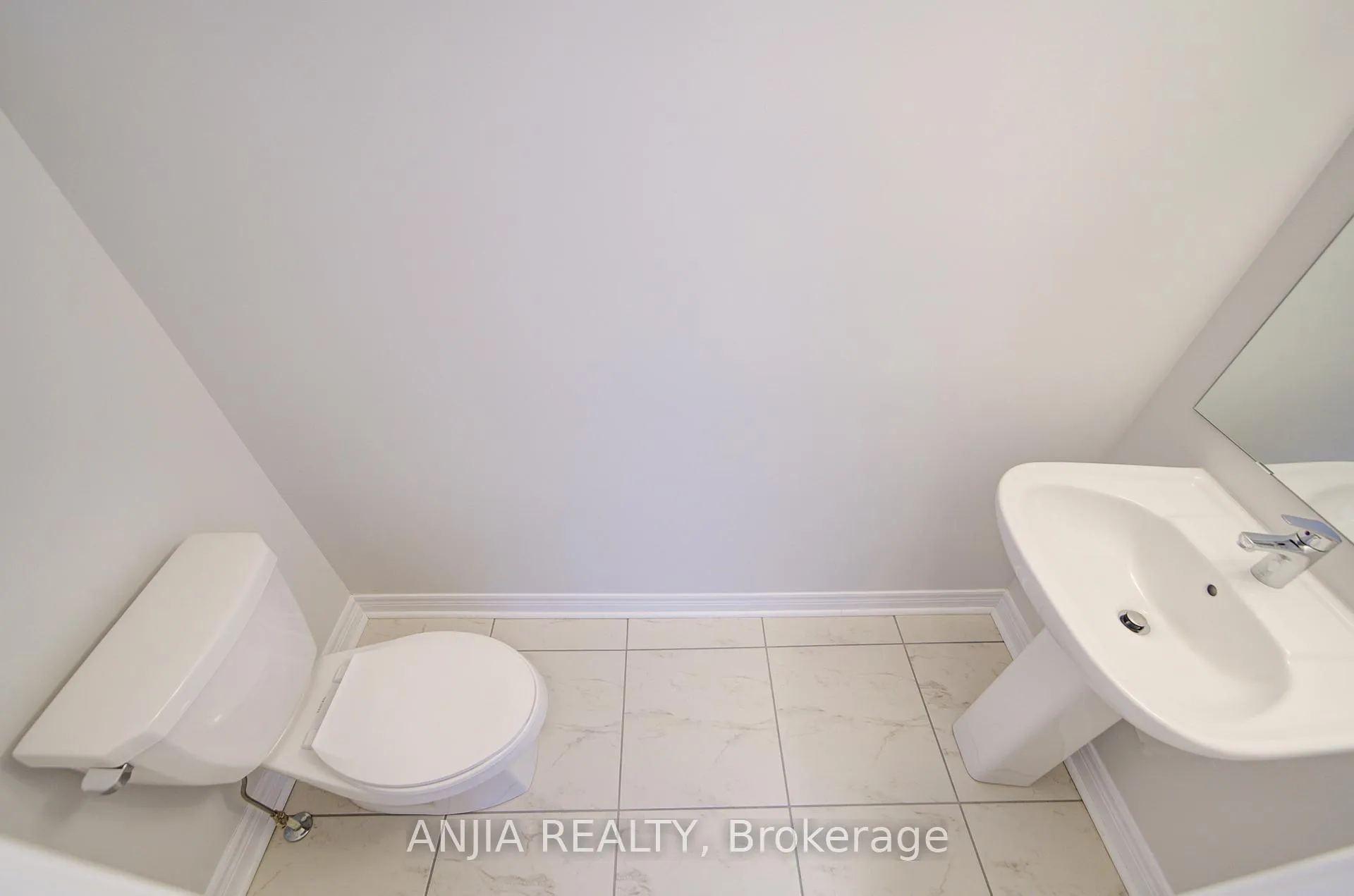 Photo 22 of 11 Mumbai Drive, Markham, Middlefield — HOMEH