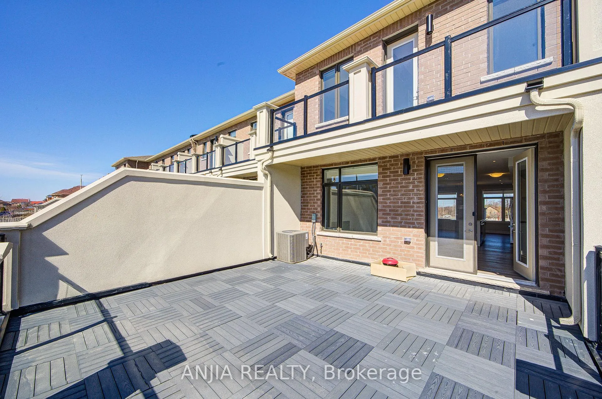 Photo 30 of 11 Mumbai Drive, Markham, Middlefield — HOMEH