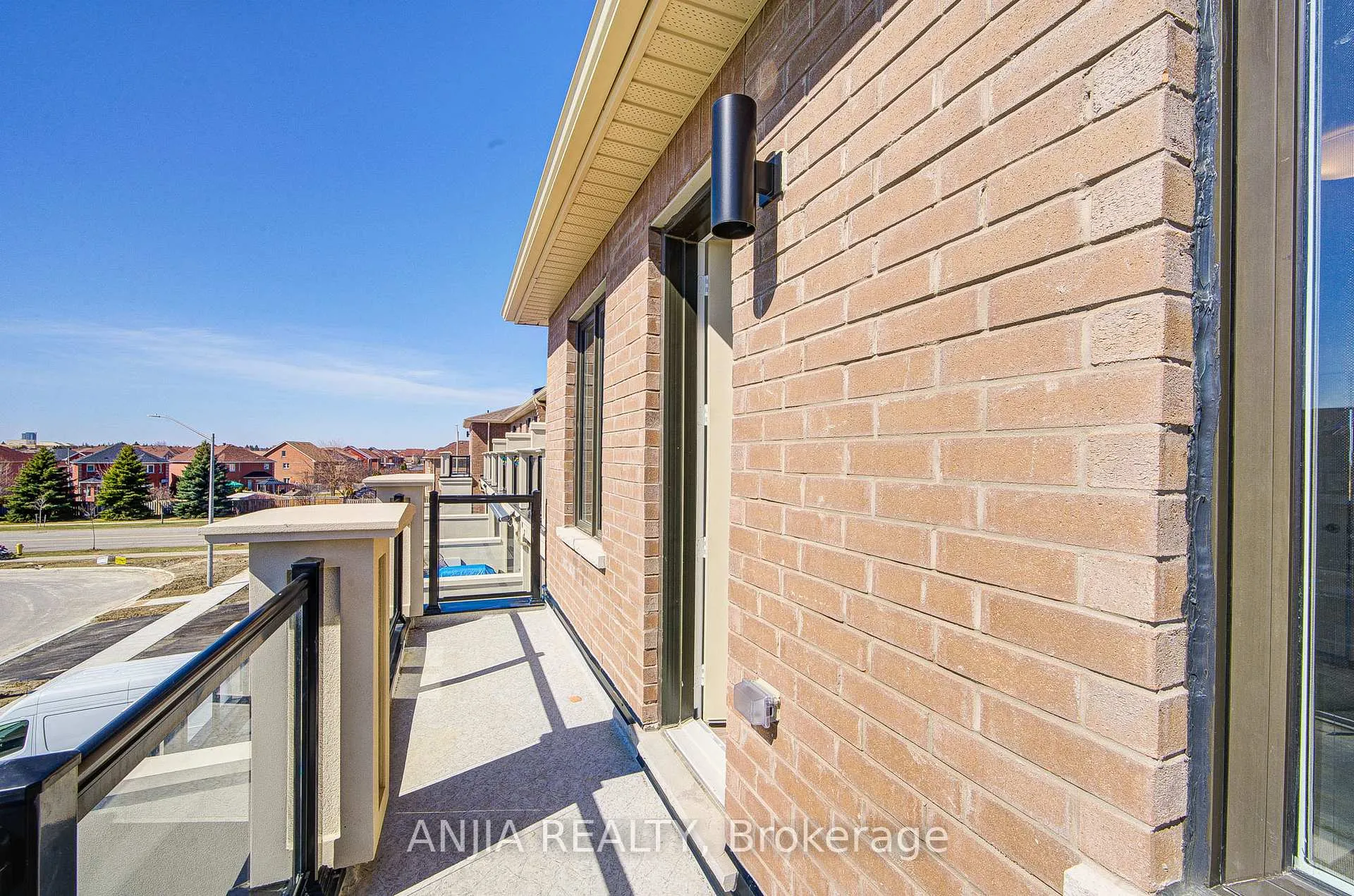Photo 39 of 11 Mumbai Drive, Markham, Middlefield — HOMEH