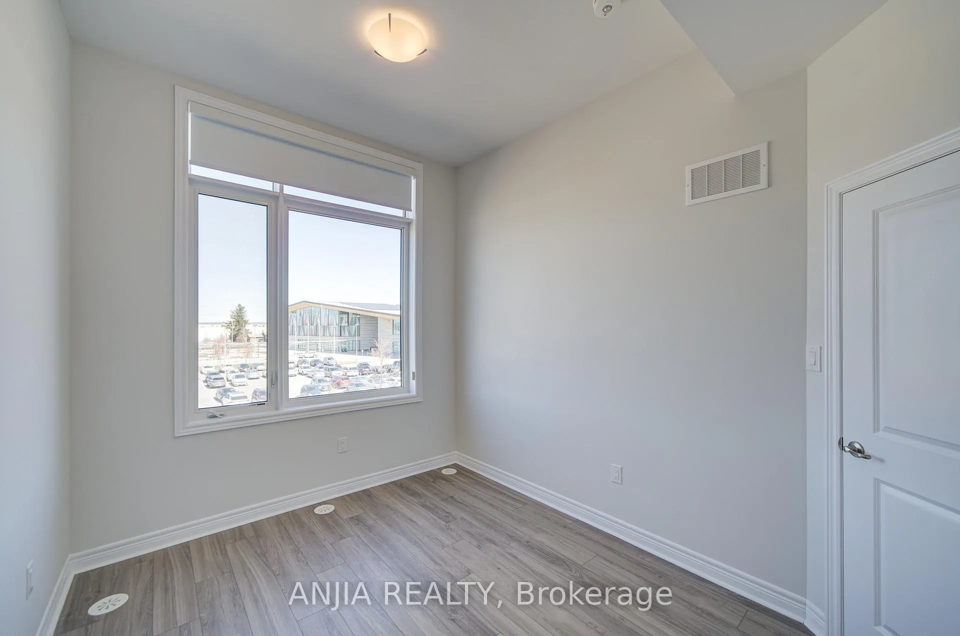 Photo 44 of 11 Mumbai Drive, Markham, Middlefield — HOMEH