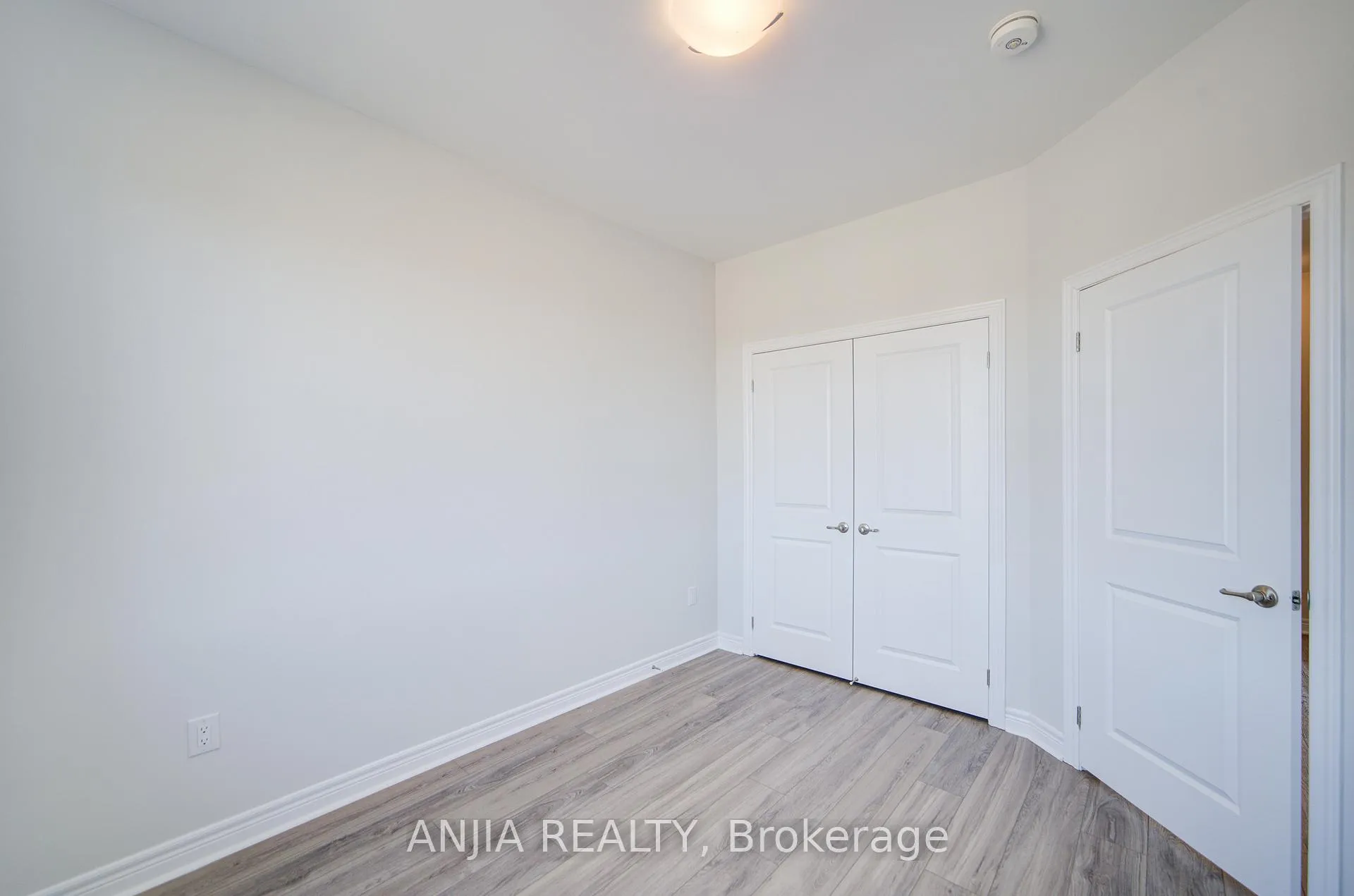 Photo 48 of 11 Mumbai Drive, Markham, Middlefield — HOMEH