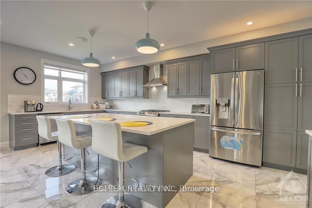 Photo 8 of 600 Mistwell Lane, Ottawa, Riverside South/Gloucester Glen — HOMEH