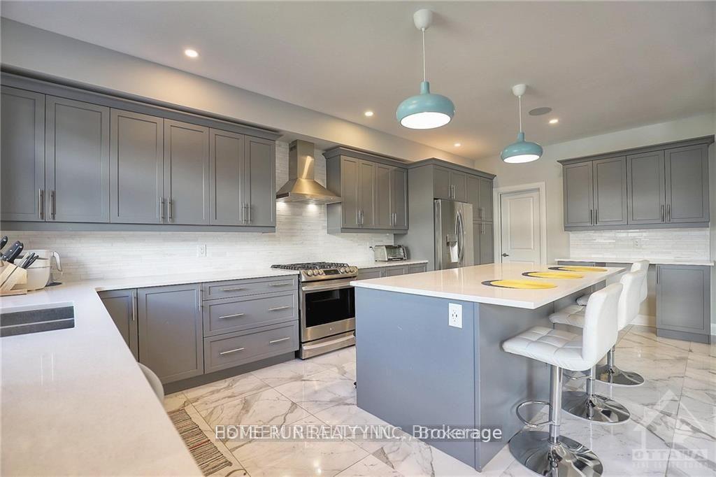 Photo 9 of 600 Mistwell Lane, Ottawa, Riverside South/Gloucester Glen — HOMEH