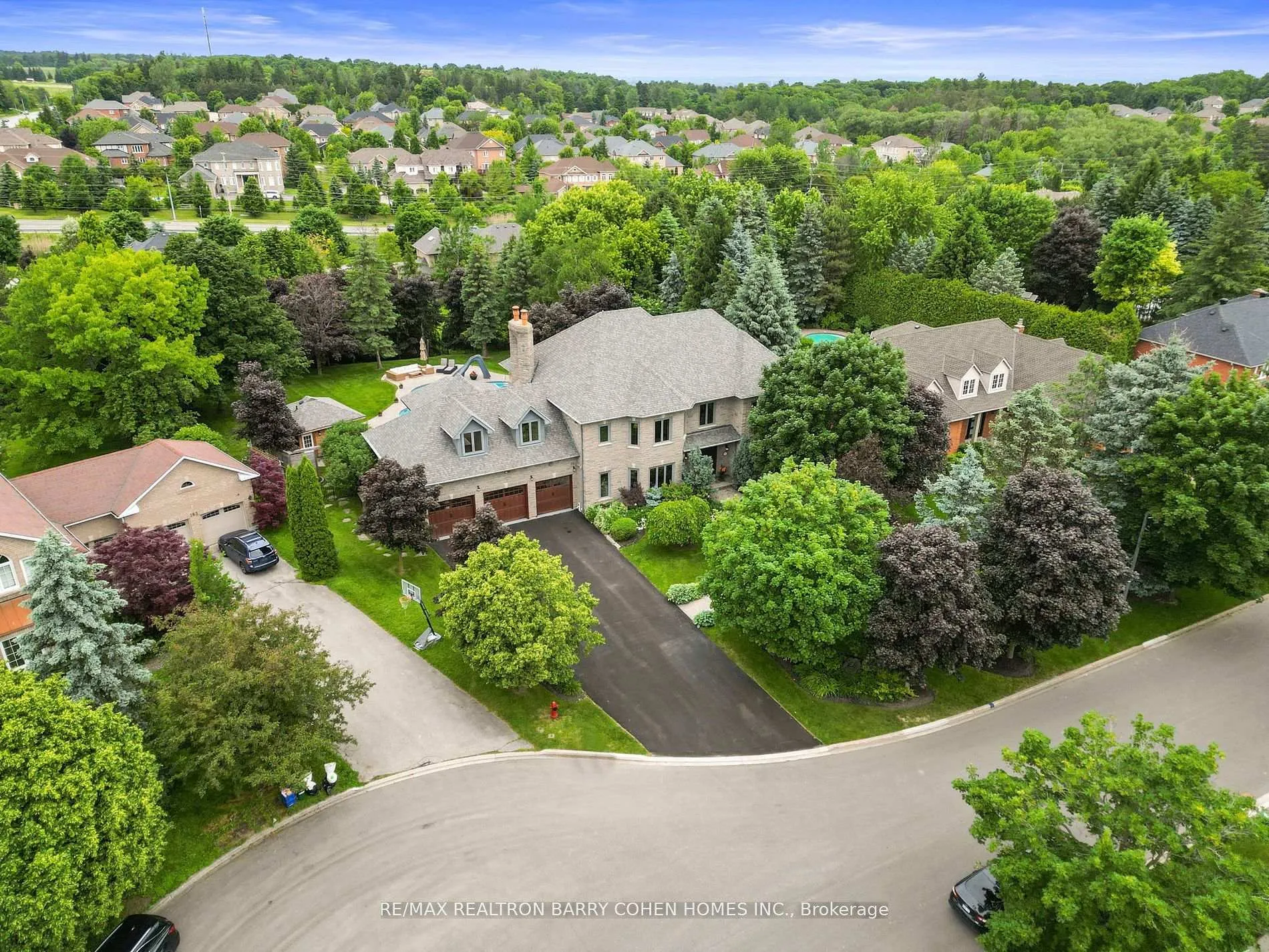 Photo 5 of 157 Treegrove Circle S, Aurora, Hills of St Andrew — HOMEH