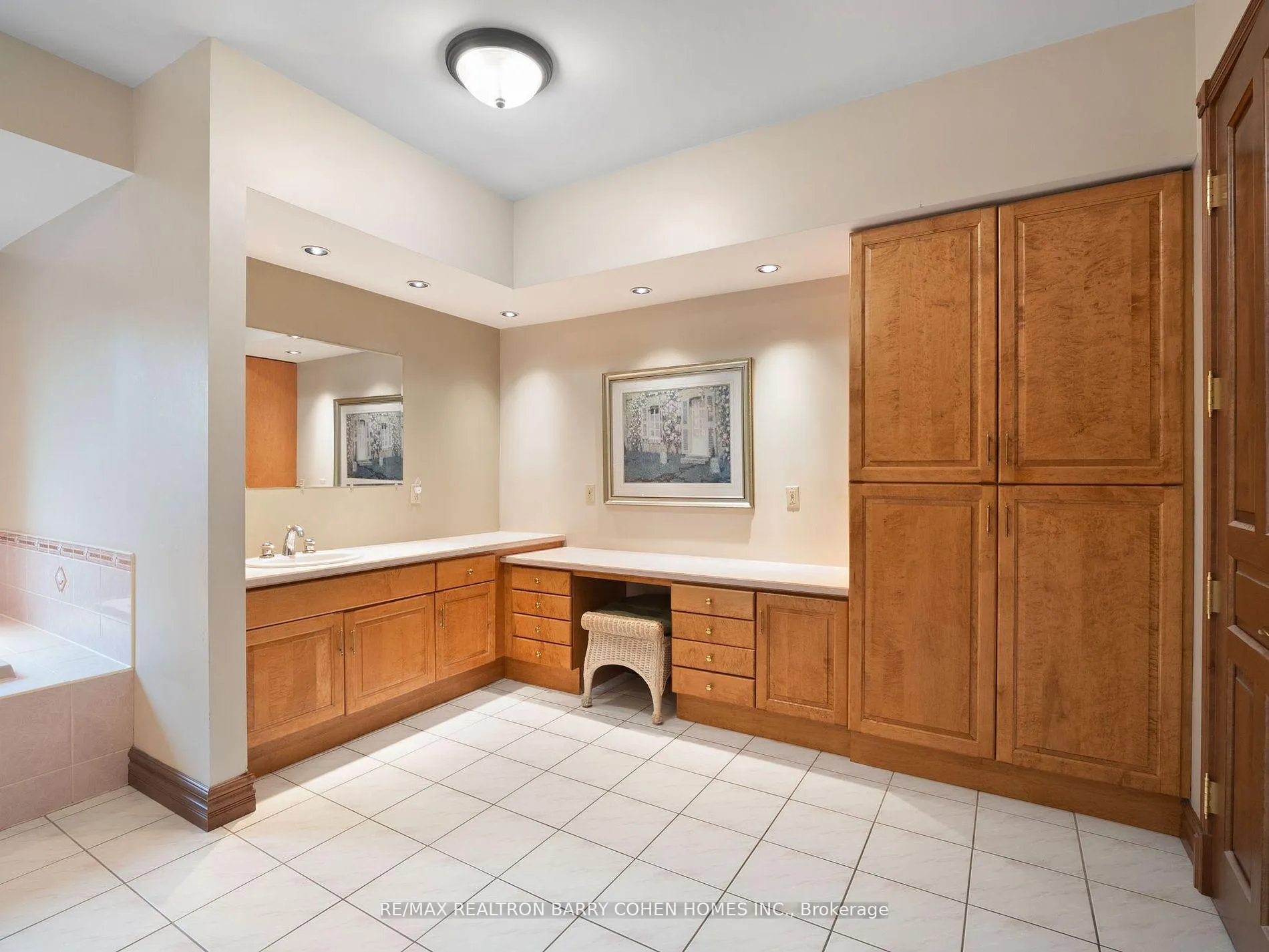 Photo 17 of 157 Treegrove Circle S, Aurora, Hills of St Andrew — HOMEH