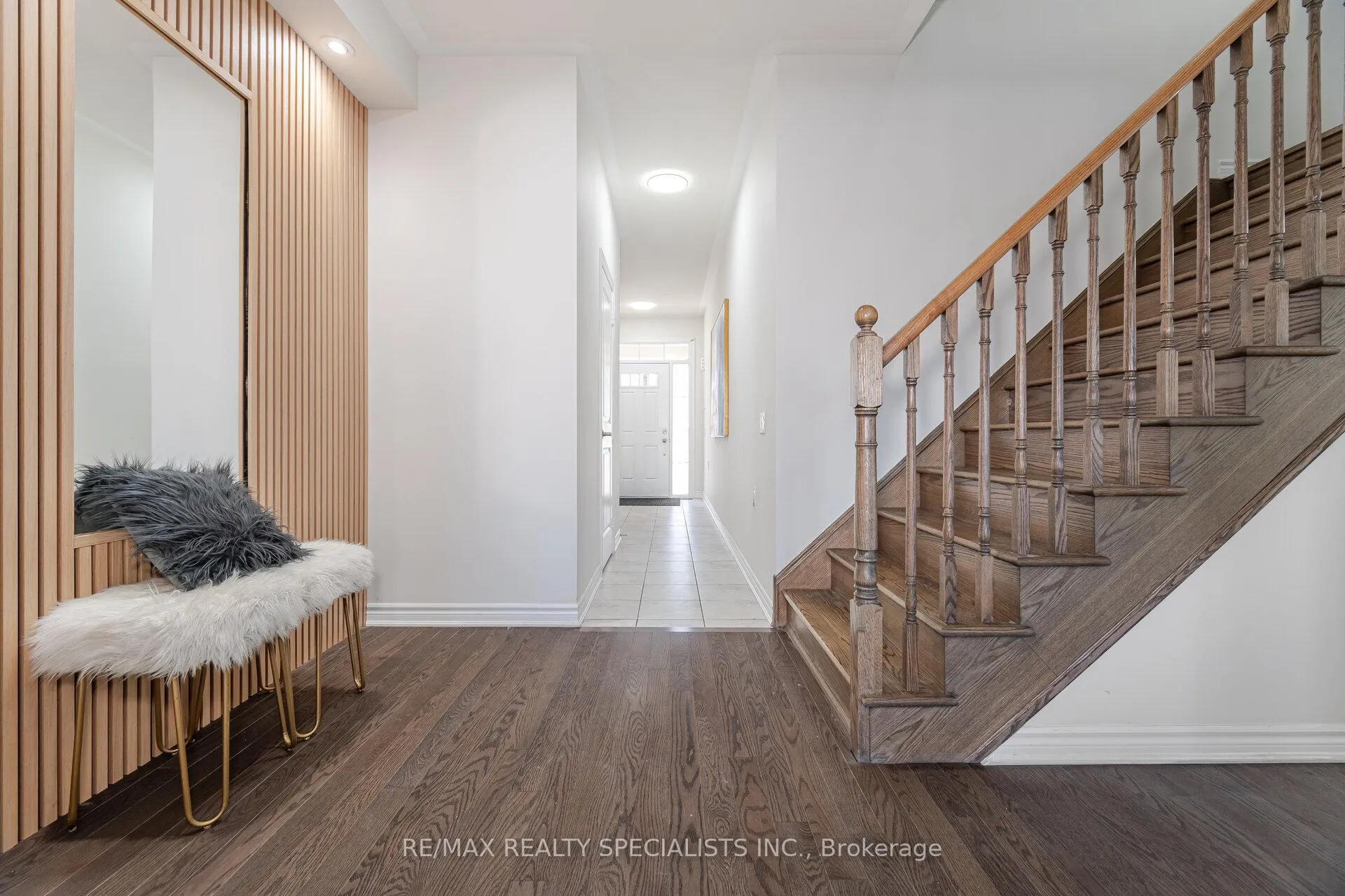Photo 11 of 17 Phyllis Drive, Caledon, Rural Caledon — HOMEH