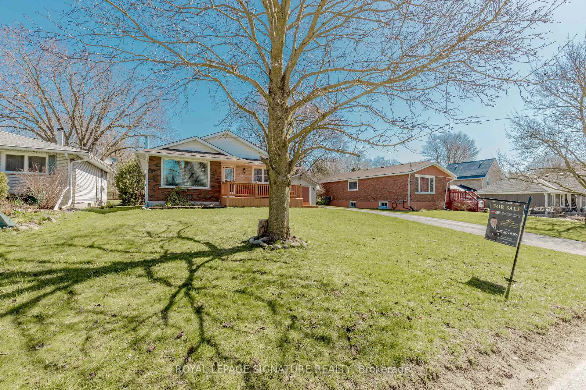 Photo 3 of 220 Weber Street, Wellington North, Mount Forest — HOMEH