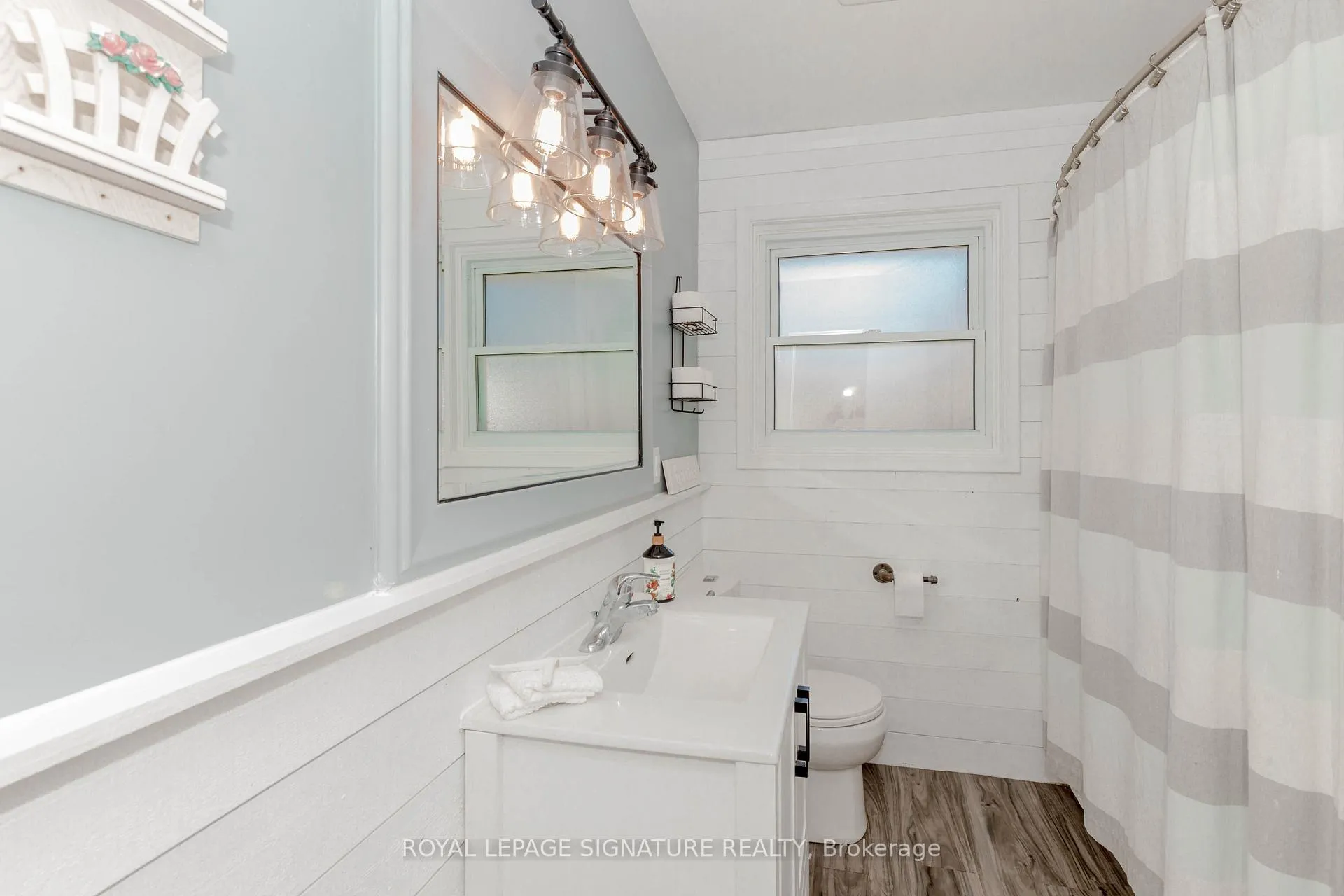 Photo 13 of 220 Weber Street, Wellington North, Mount Forest — HOMEH