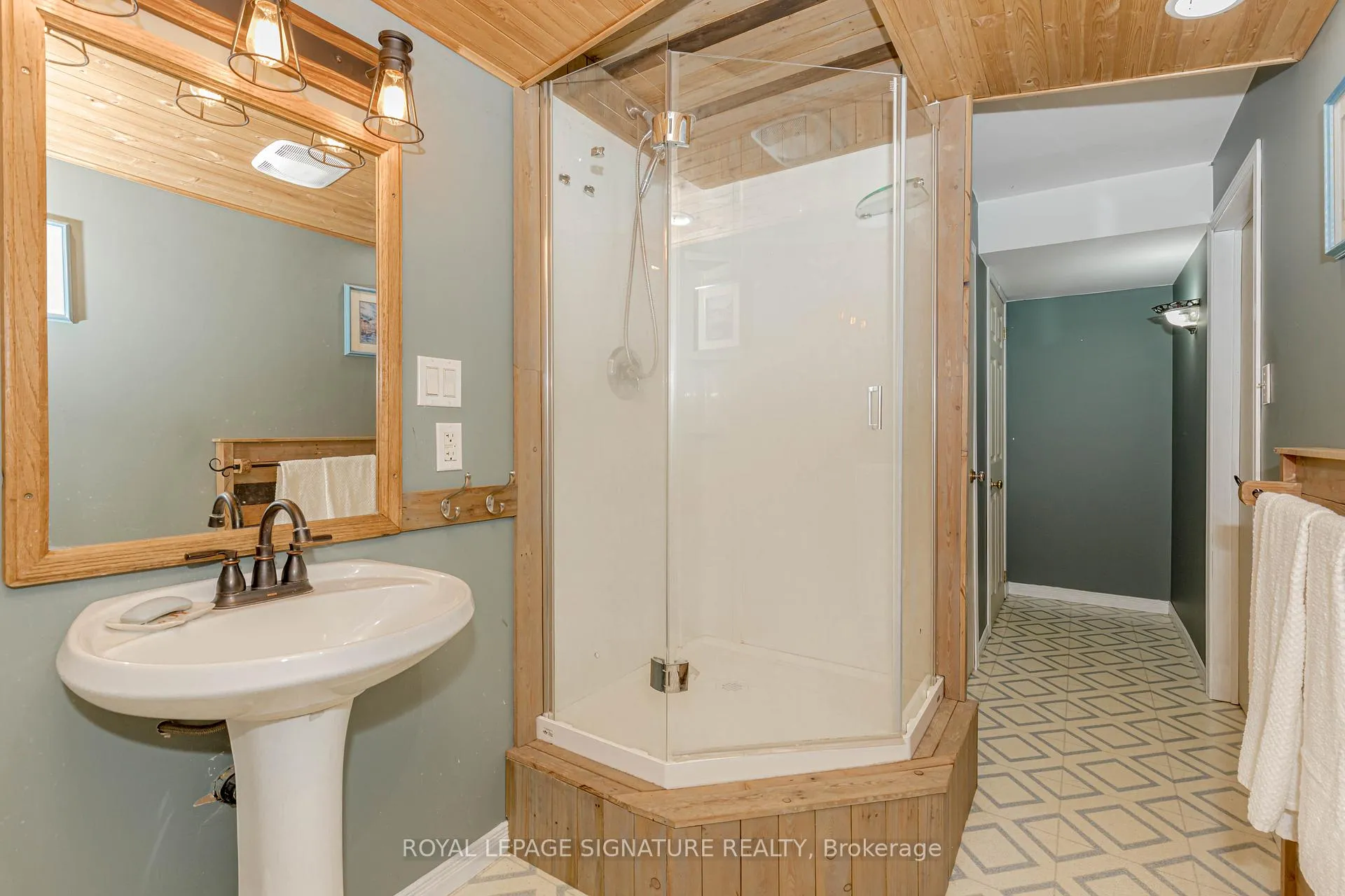 Photo 22 of 220 Weber Street, Wellington North, Mount Forest — HOMEH