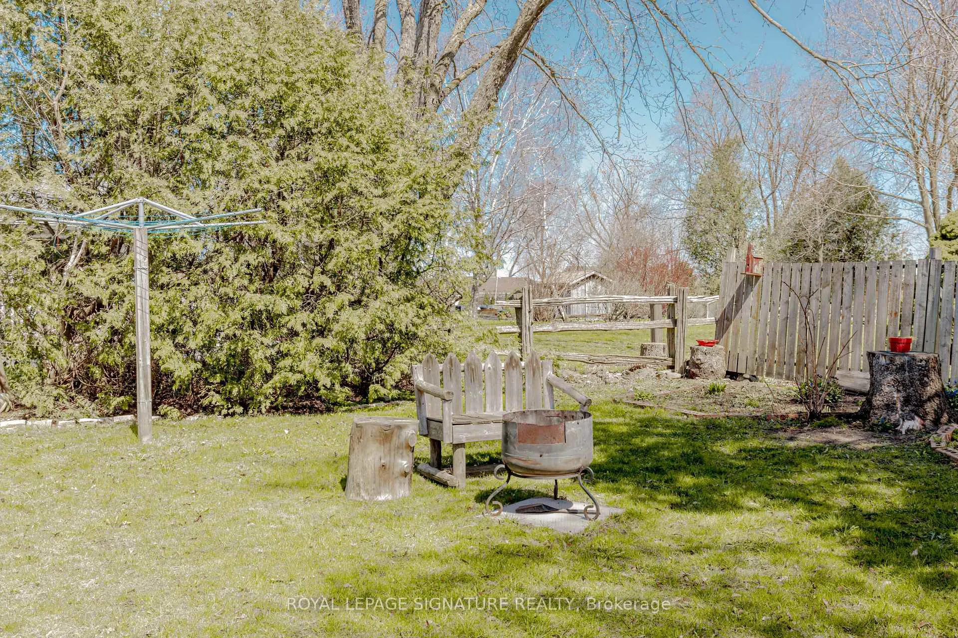 Photo 25 of 220 Weber Street, Wellington North, Mount Forest — HOMEH