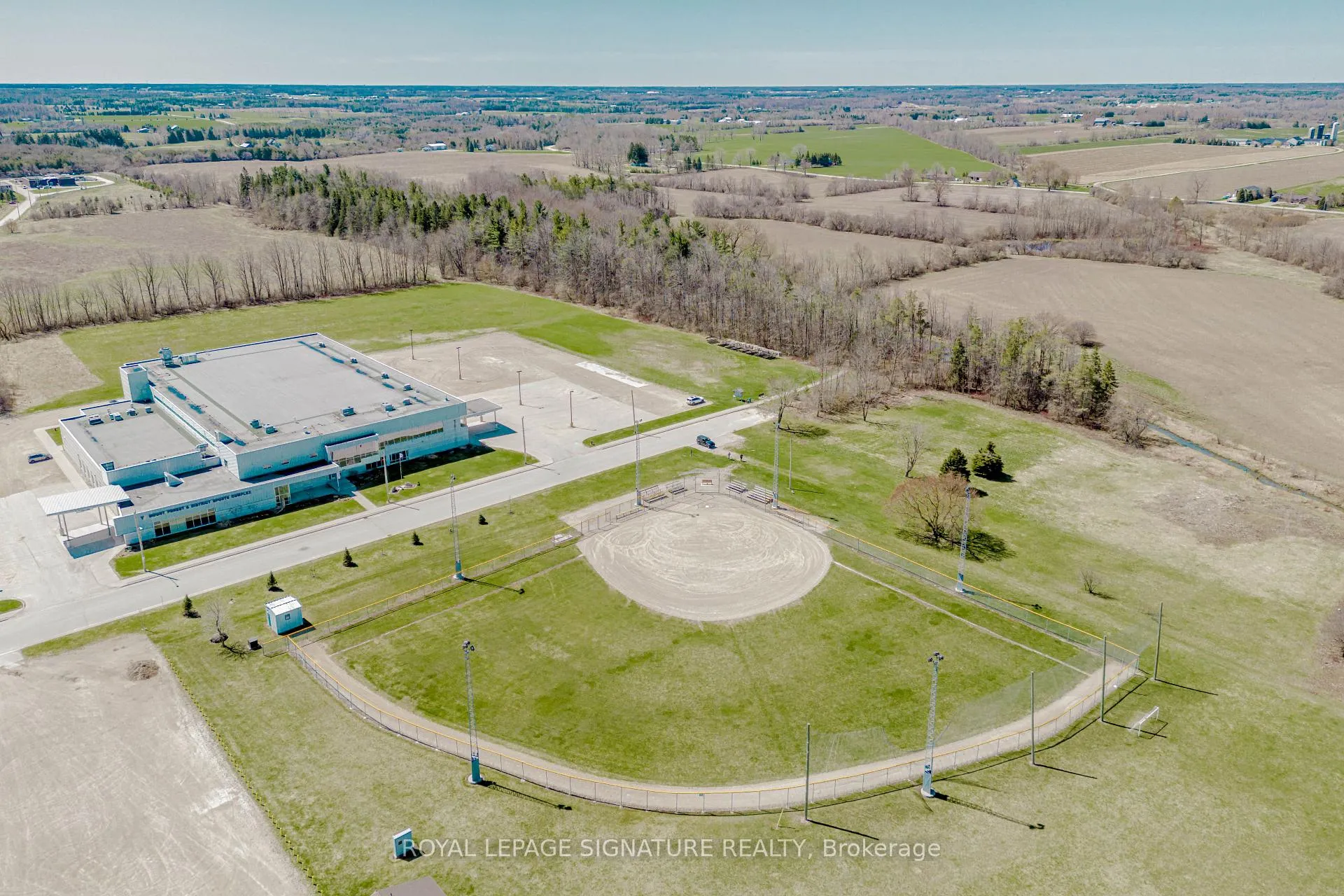 Photo 33 of 220 Weber Street, Wellington North, Mount Forest — HOMEH