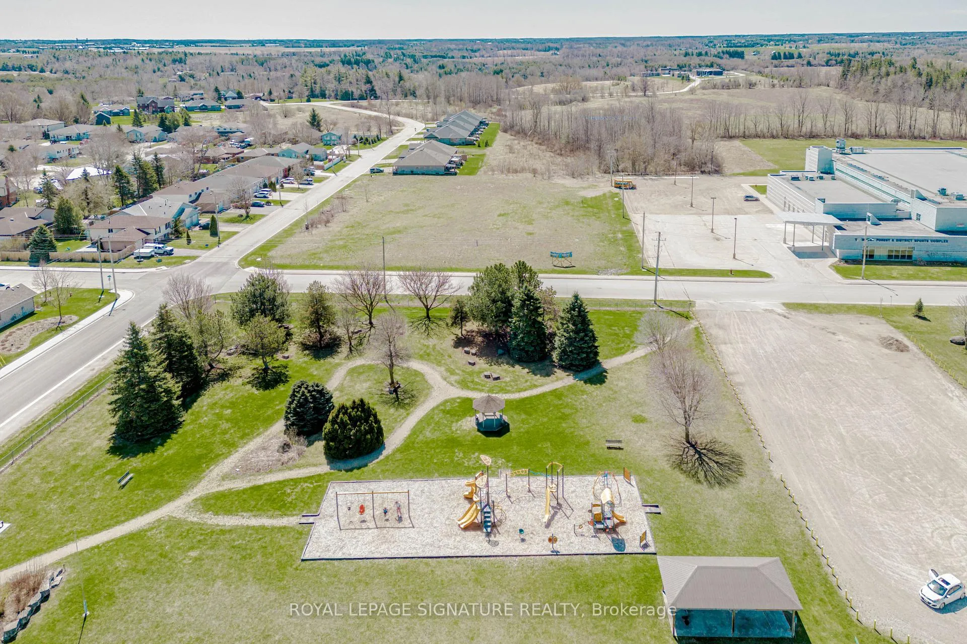 Photo 34 of 220 Weber Street, Wellington North, Mount Forest — HOMEH