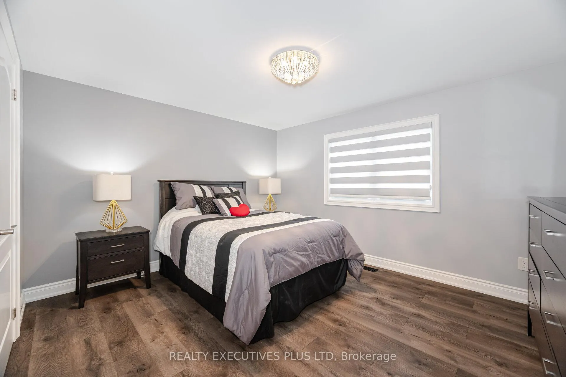 Photo 20 of 10 Tamarack Court, New Tecumseth, Rural New Tecumseth — HOMEH