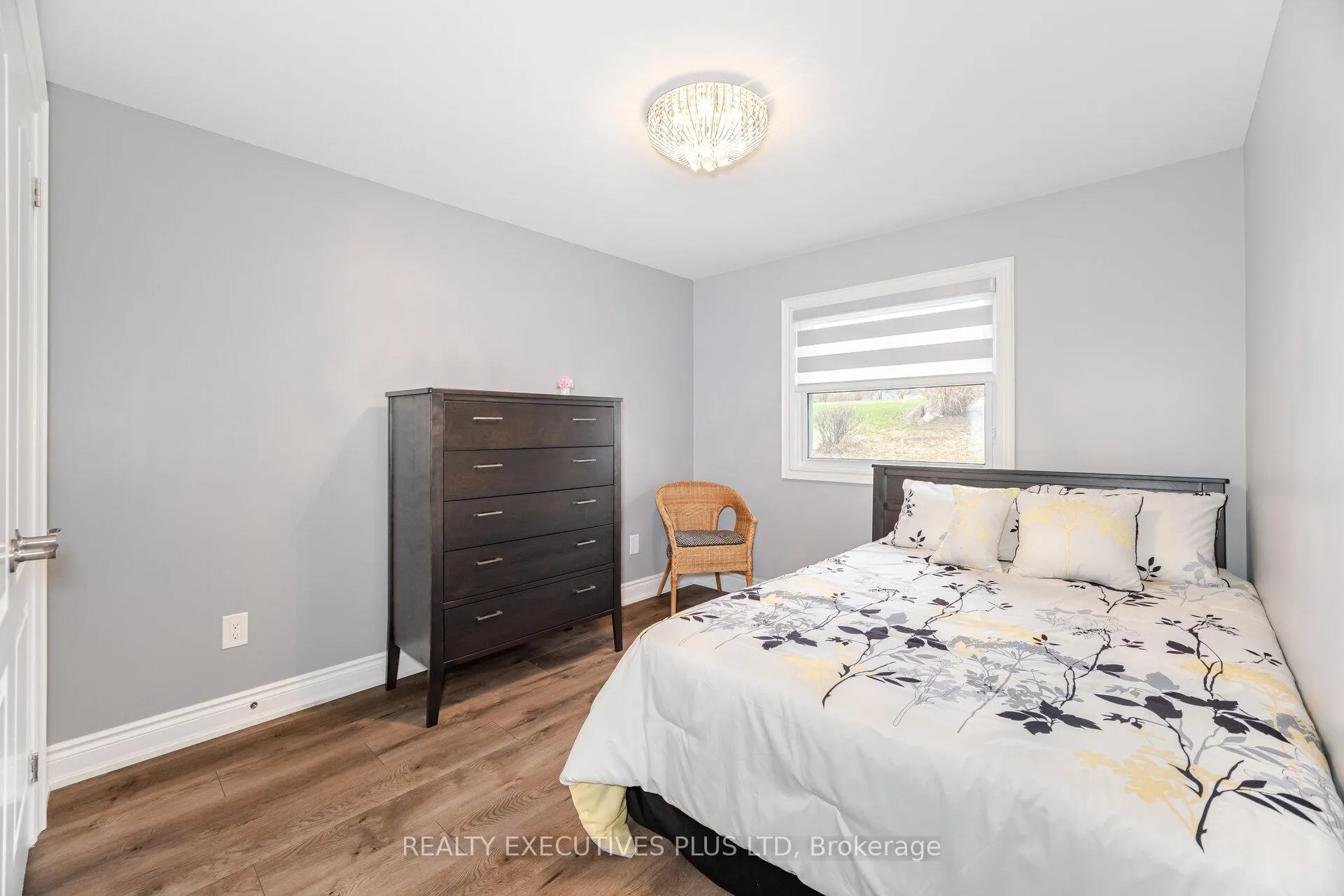 Photo 24 of 10 Tamarack Court, New Tecumseth, Rural New Tecumseth — HOMEH