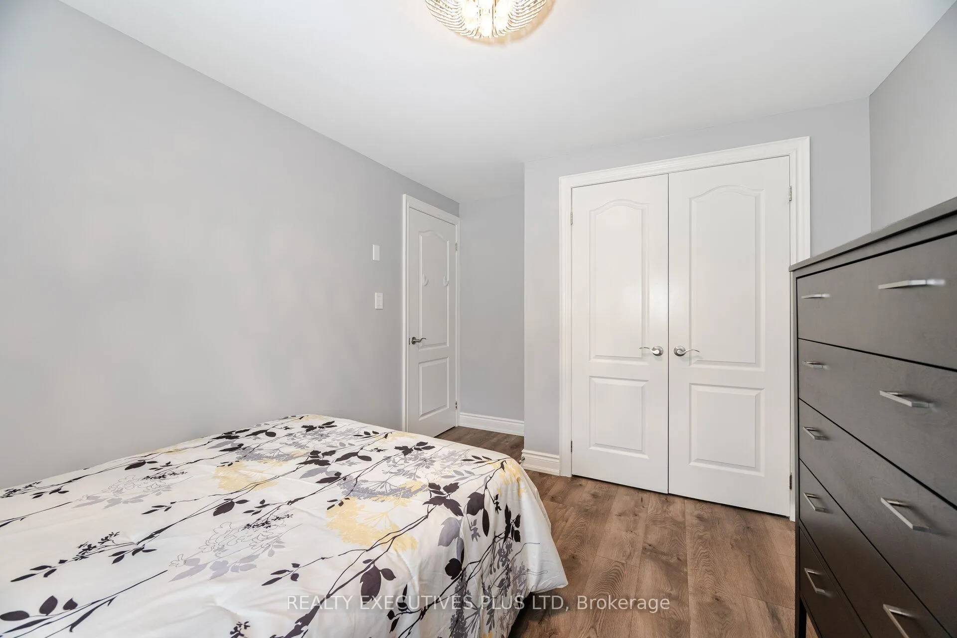 Photo 25 of 10 Tamarack Court, New Tecumseth, Rural New Tecumseth — HOMEH