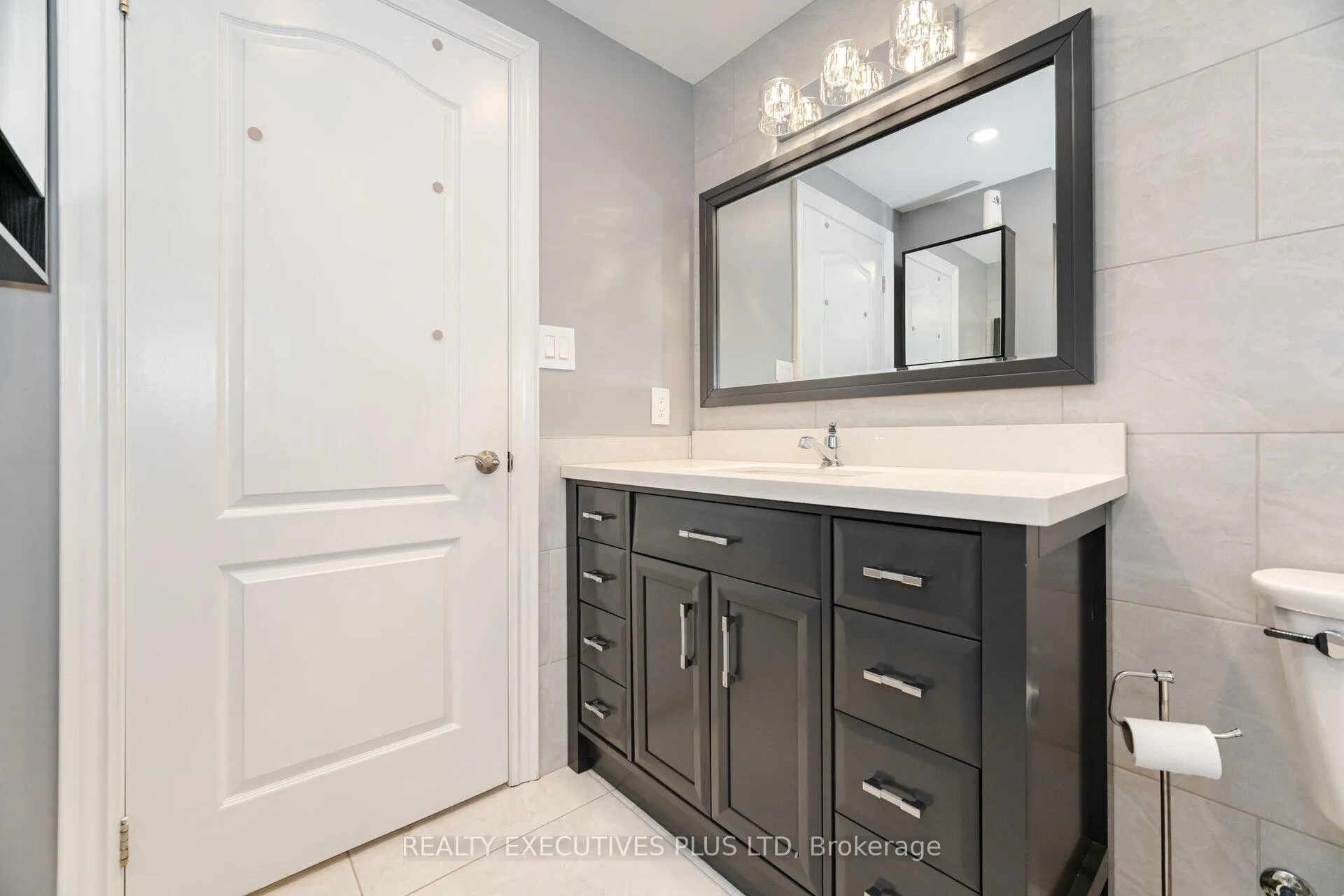 Photo 27 of 10 Tamarack Court, New Tecumseth, Rural New Tecumseth — HOMEH
