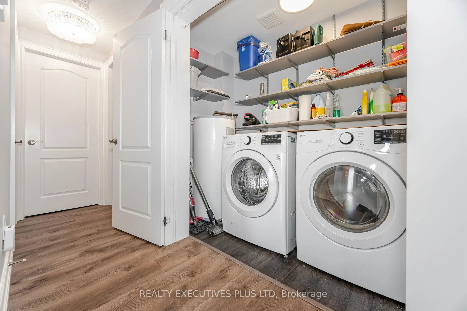 Photo 29 of 10 Tamarack Court, New Tecumseth, Rural New Tecumseth — HOMEH