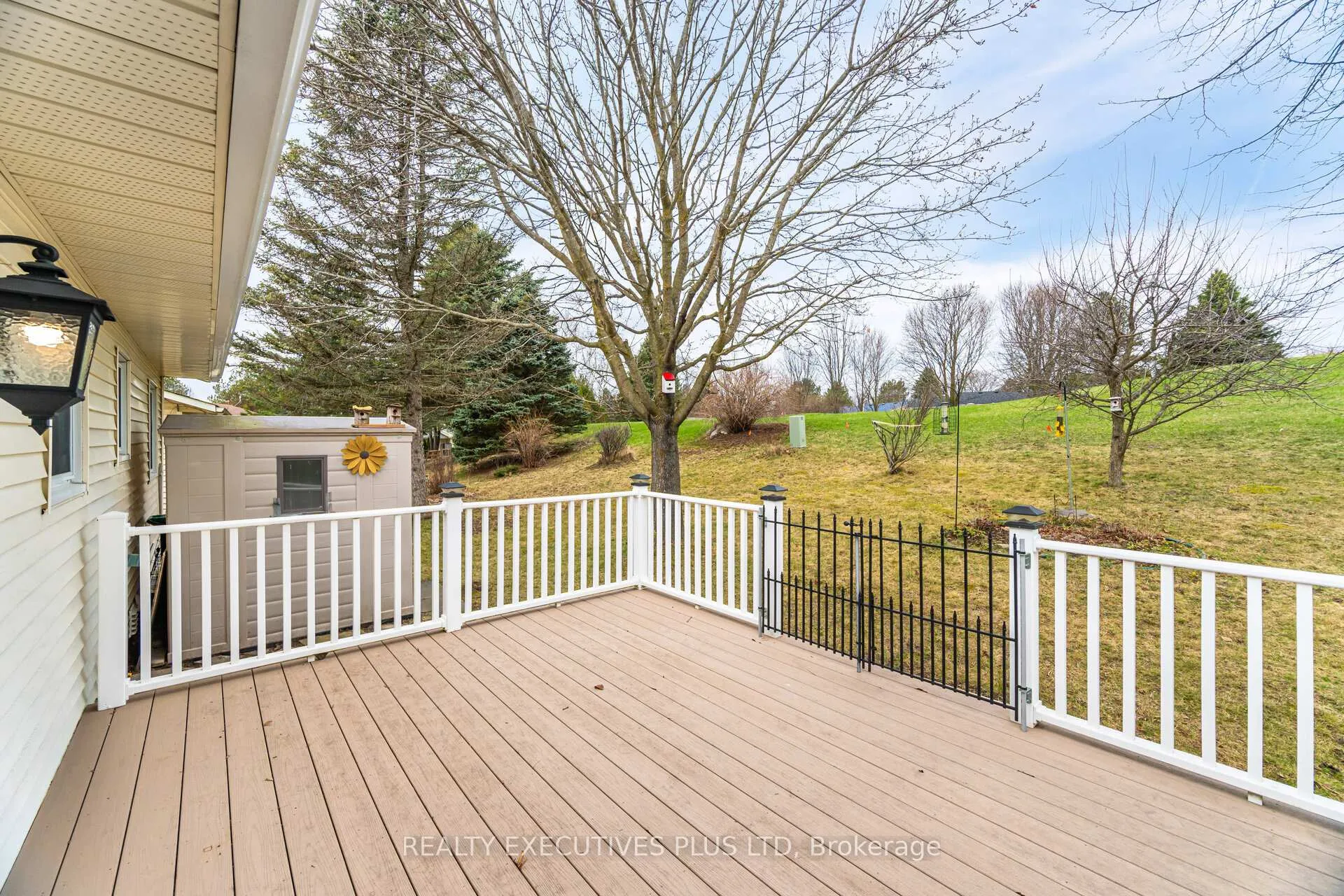 Photo 31 of 10 Tamarack Court, New Tecumseth, Rural New Tecumseth — HOMEH