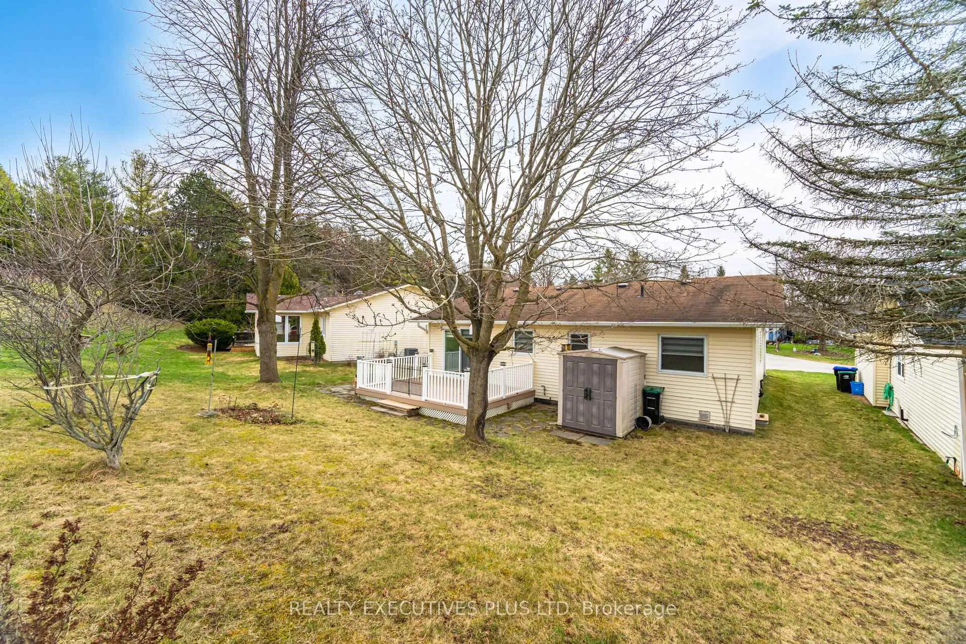 Photo 34 of 10 Tamarack Court, New Tecumseth, Rural New Tecumseth — HOMEH