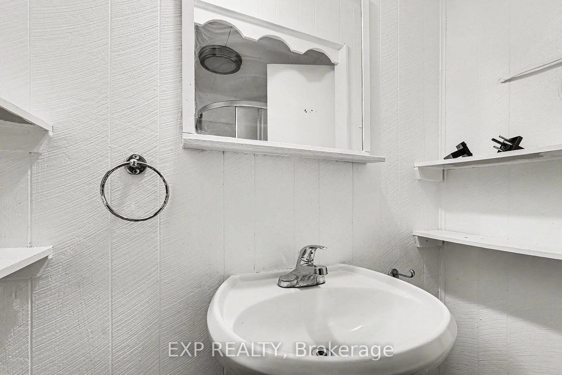 Photo 12 of 294 Moffatt Street, Carleton Place — HOMEH