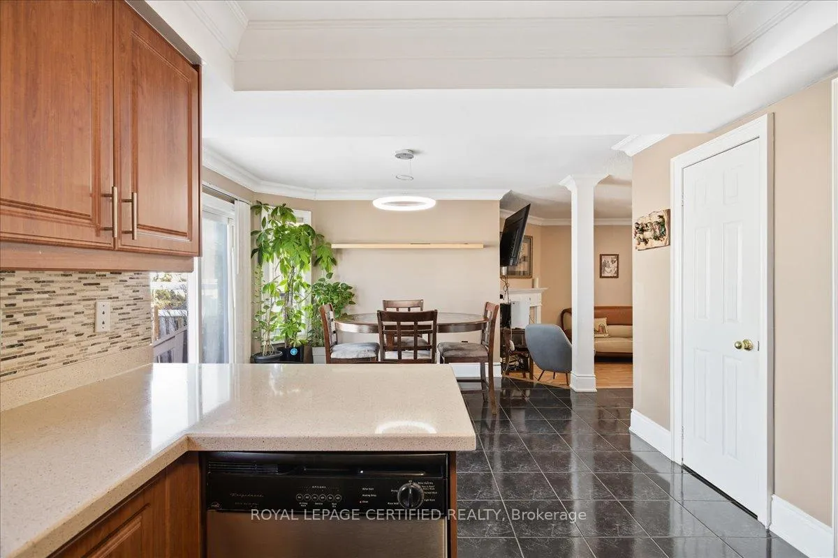 Photo 17 of 154 Country Lane, Barrie, Painswick South — HOMEH