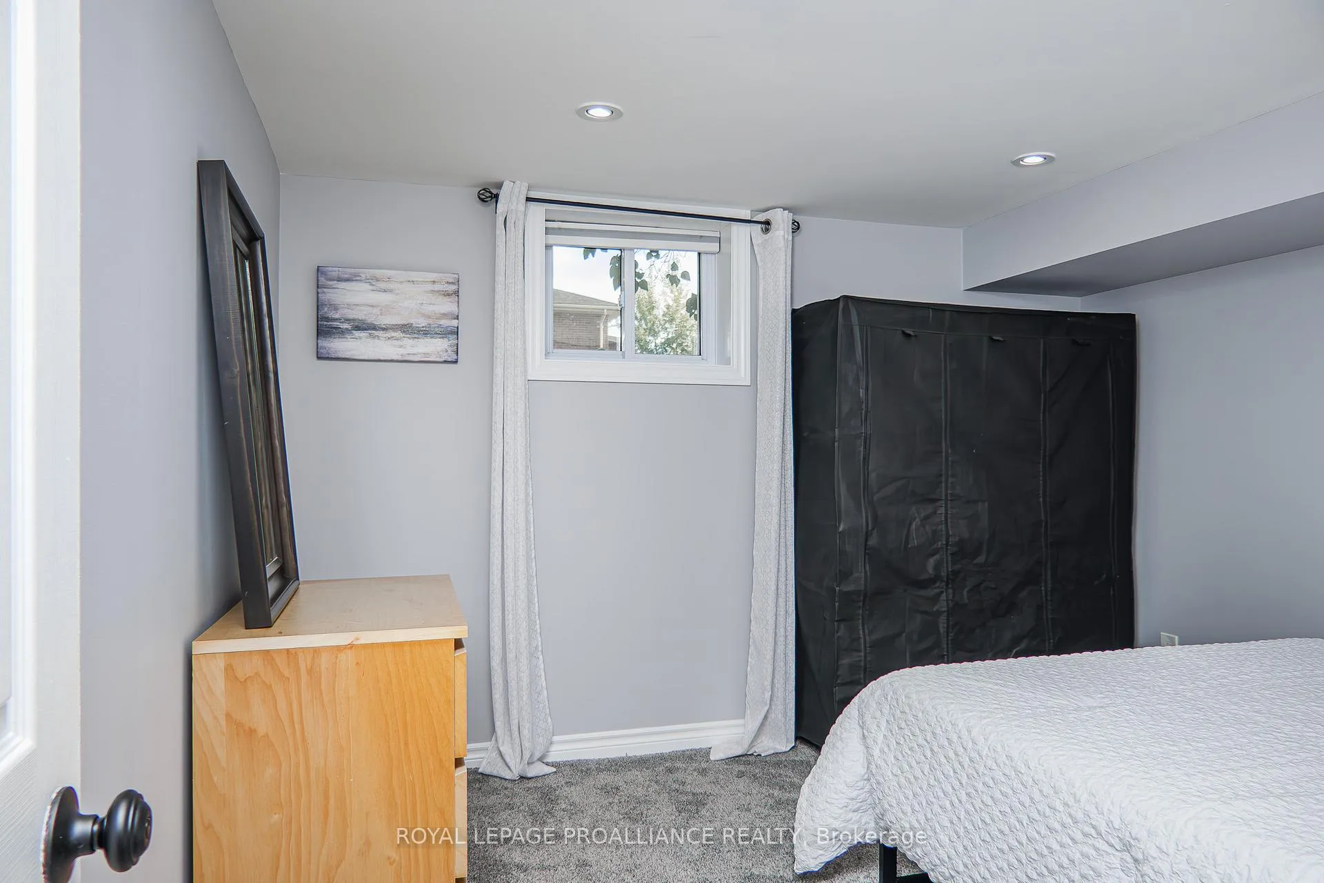 Photo 47 of 163 Avonlough Road, Belleville, Belleville Ward — HOMEH