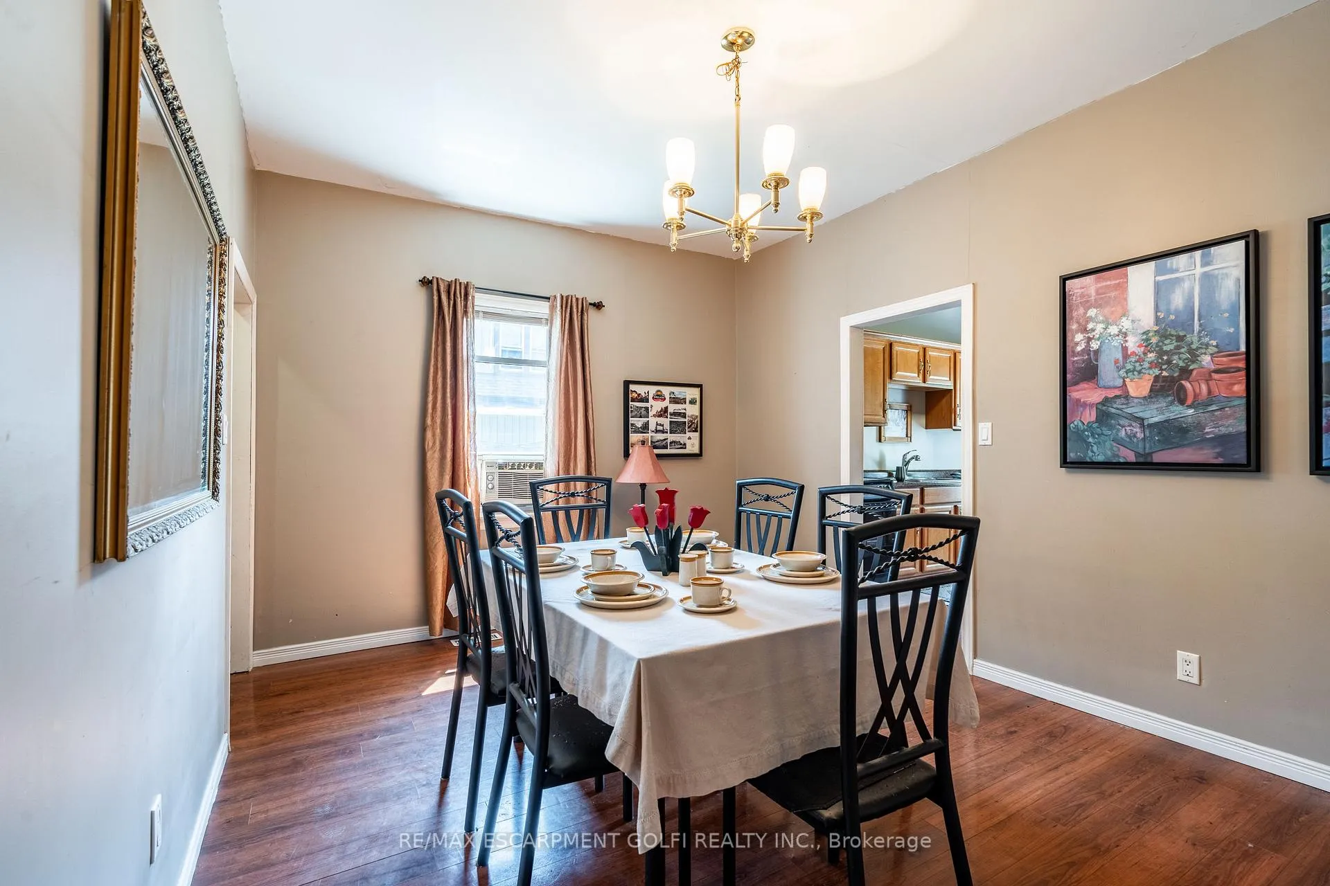 Photo 15 of 1024 Railroad Avenue E, Welland, Lincoln/Crowland — HOMEH
