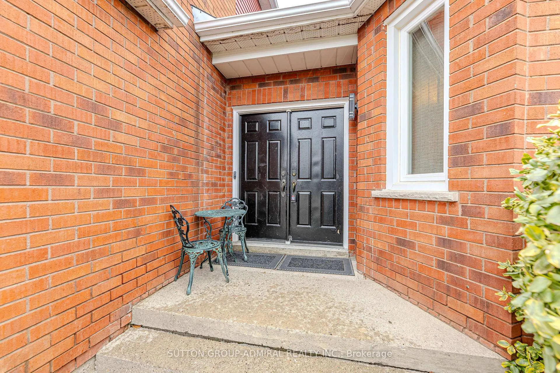 Photo 2 of 32 Windhill Road, Markham, Milliken Mills East — HOMEH