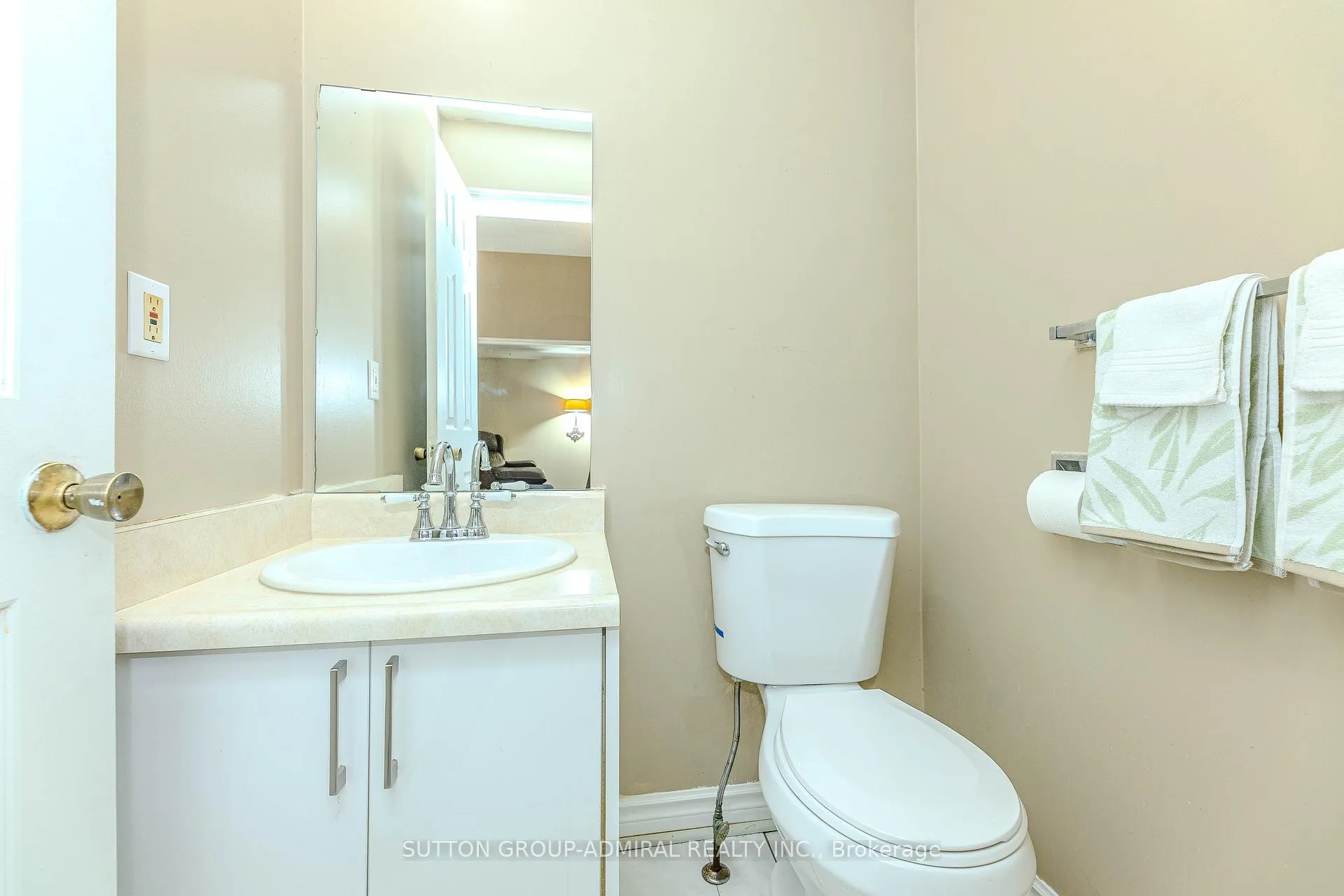 Photo 13 of 32 Windhill Road, Markham, Milliken Mills East — HOMEH