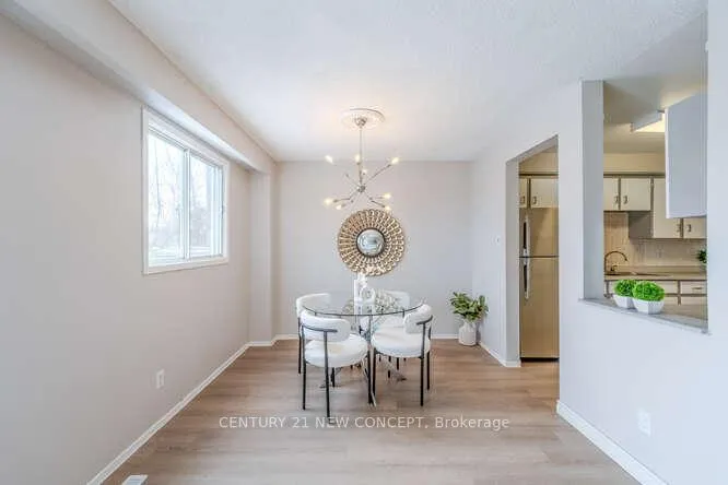 Photo 10 of 34 Parkside Drive, Brant, Paris — HOMEH