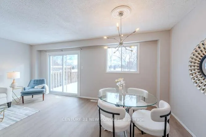 Photo 12 of 34 Parkside Drive, Brant, Paris — HOMEH