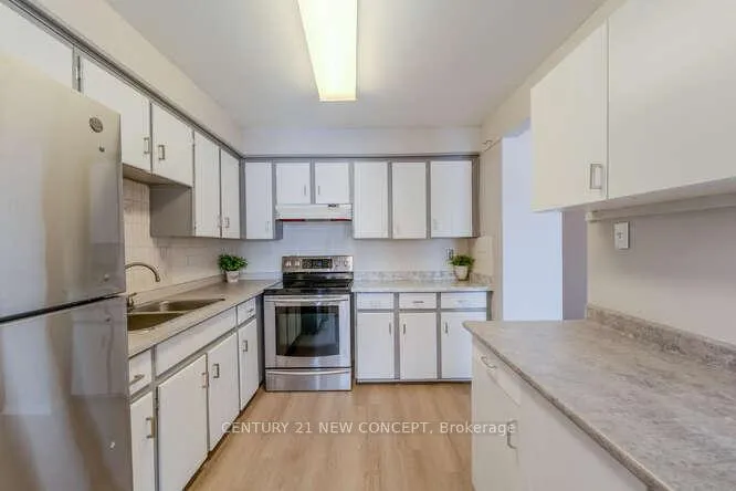 Photo 14 of 34 Parkside Drive, Brant, Paris — HOMEH